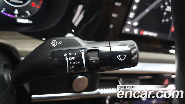 Kia K5 2022 — photo 33