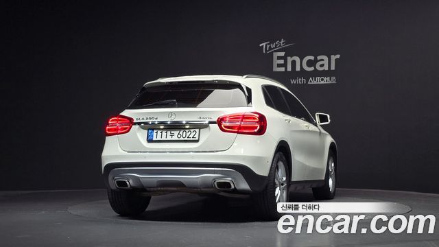 Mercedes-Benz GLA-Class 2016 — photo 4