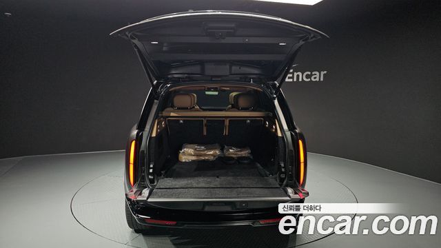 Land Rover Range Rover 2023 — photo 20