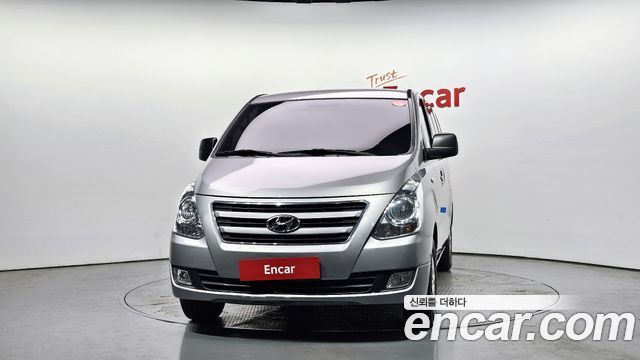 Hyundai Starex 2017 — photo 3