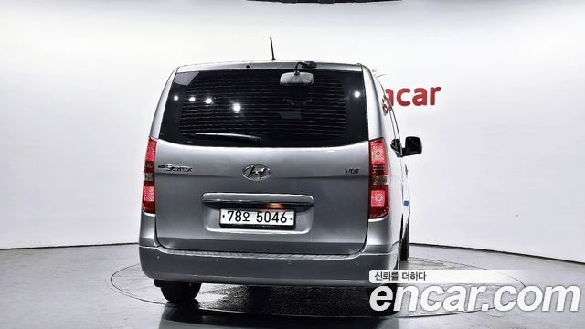 Hyundai Starex 2017 — photo 4