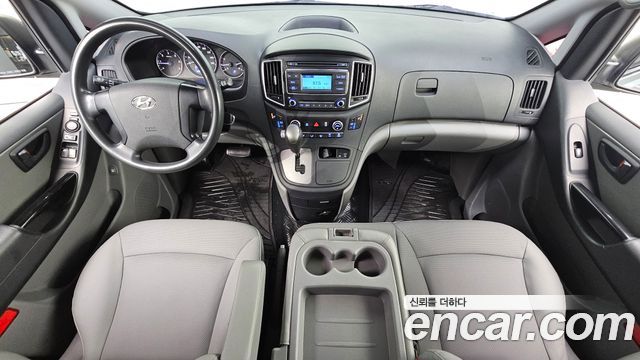 Hyundai Starex 2017 — photo 7