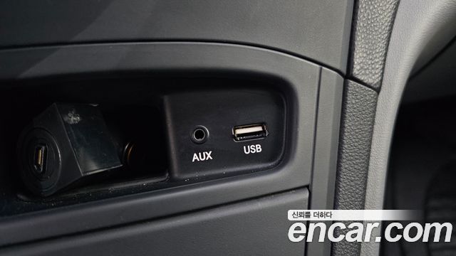 Hyundai Starex 2017 — photo 18