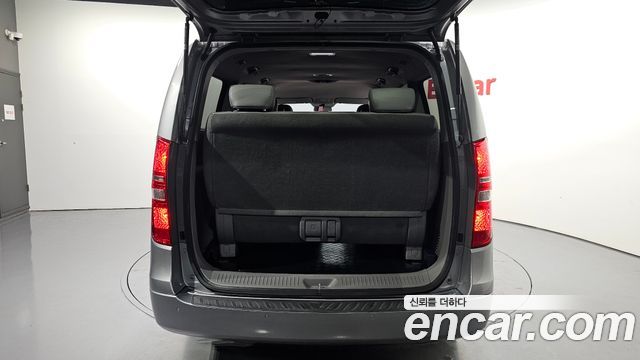 Hyundai Starex 2017 — photo 20