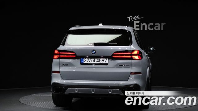 BMW X5 2026 — photo 4