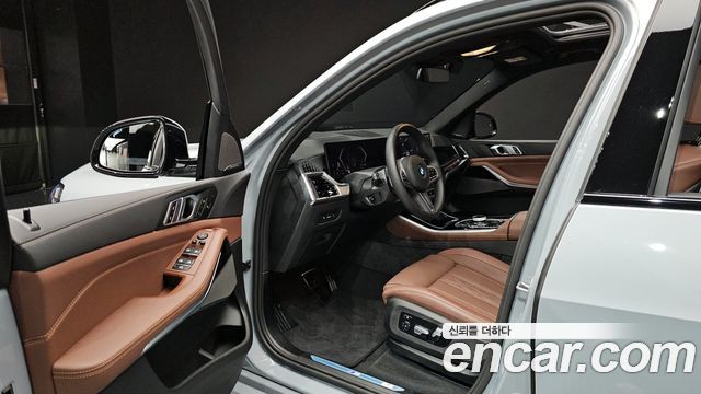 BMW X5 2026 — photo 10