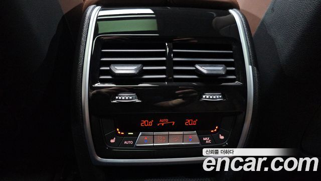 BMW X5 2026 — photo 17