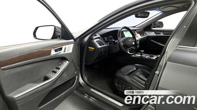 Genesis G80 2017 — photo 10