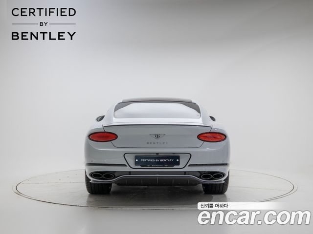 Bentley Continental 2024 — photo 3