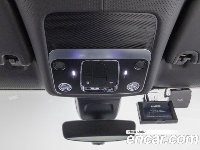 Bentley Continental 2024 — photo 16