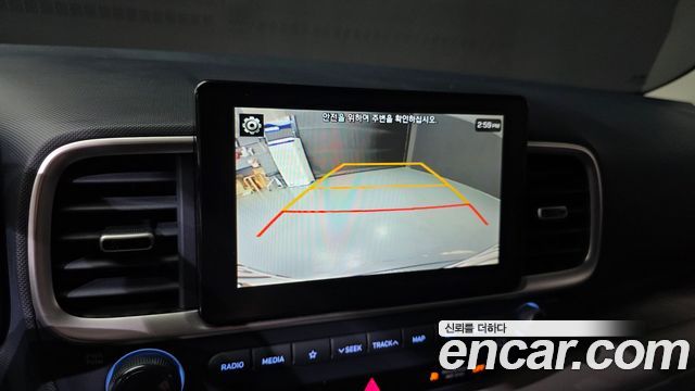 Hyundai Venue 2020 — photo 21