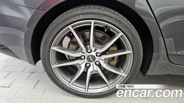 Genesis G70 2021 — photo 5