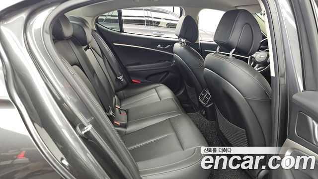 Genesis G70 2021 — photo 18
