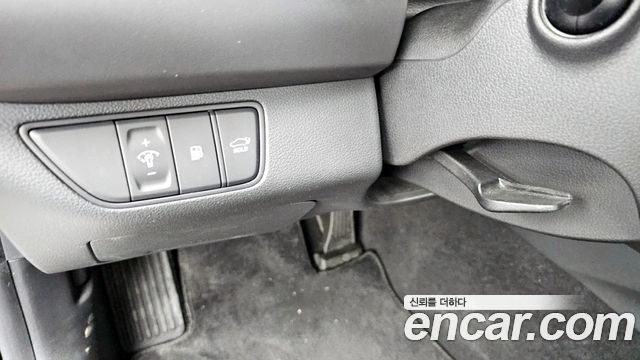 Genesis G70 2021 — photo 27