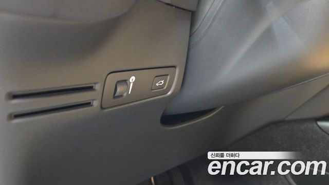 Volvo XC40 2022 — photo 20