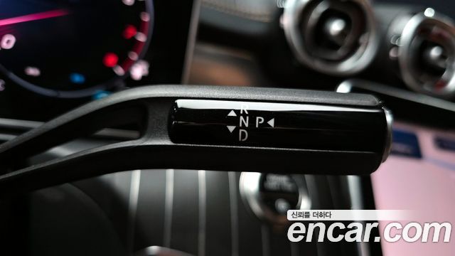 Mercedes-Benz CLE-Class 2025 — photo 12