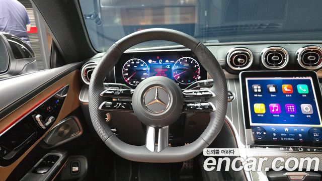 Mercedes-Benz CLE-Class 2025 — photo 19