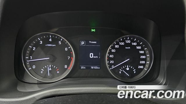 Hyundai AVANTE 2016 — photo 11