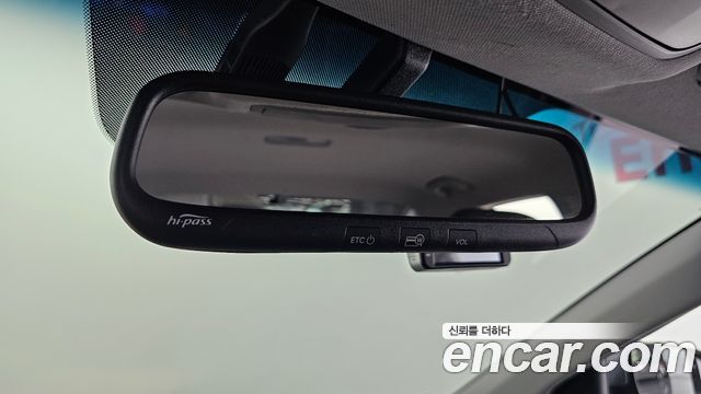 Hyundai AVANTE 2016 — photo 24