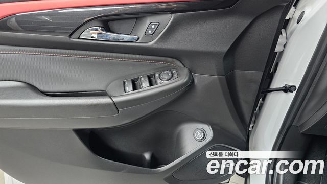 Chevrolet Korea Trailblazer 2025 — photo 24