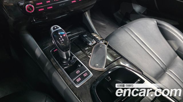 Kia K9 2016 — photo 9
