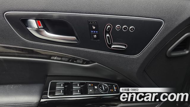 Kia K9 2016 — photo 13