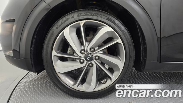Kia Niro 2017 — photo 5