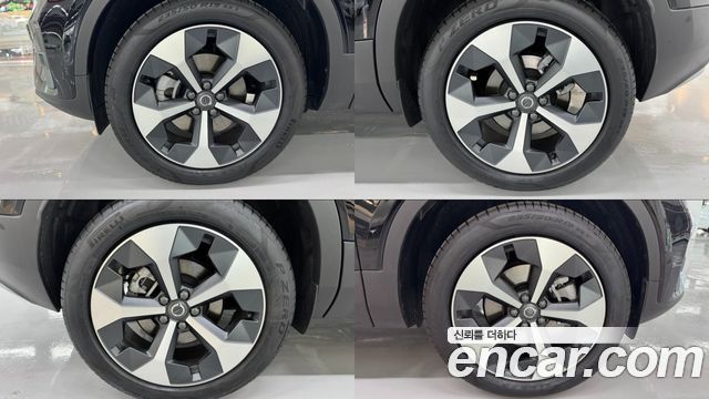 Volvo XC40 2025 — photo 5