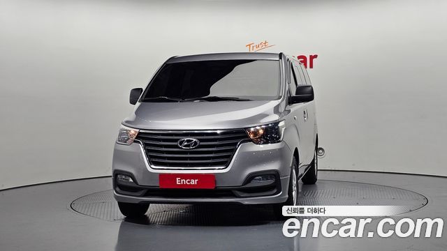 Hyundai Starex 2019 — photo 3