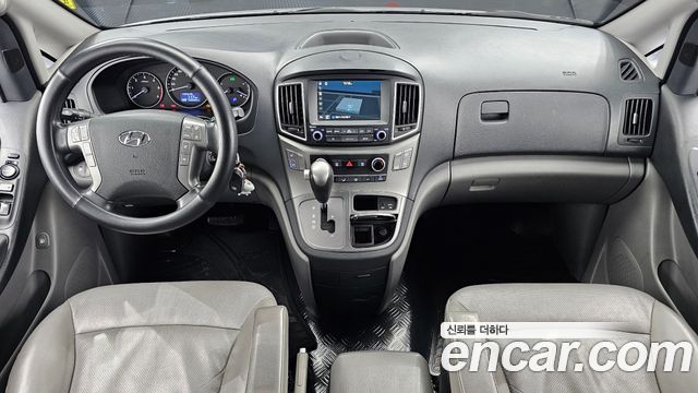 Hyundai Starex 2019 — photo 7