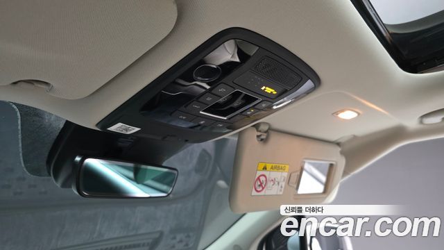 Kia Canival 2021 — photo 29