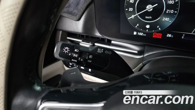 Kia Canival 2021 — photo 33