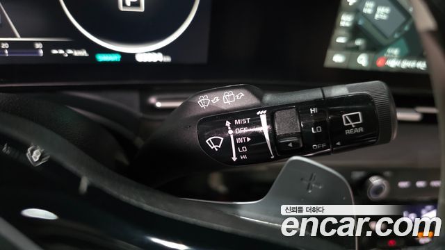 Kia Canival 2021 — photo 37
