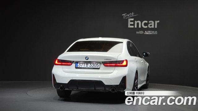BMW 3-Series 2026 — photo 4