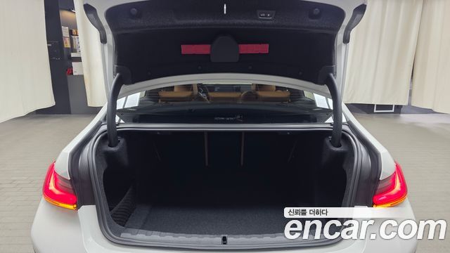 BMW 3-Series 2026 — photo 26
