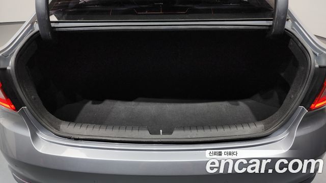 Hyundai Sonata 2015 — photo 25
