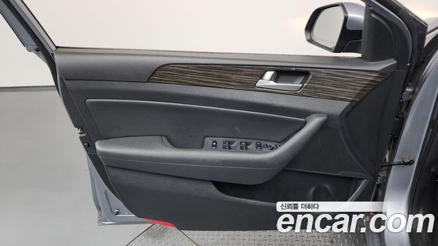Hyundai Sonata 2015 — photo 14
