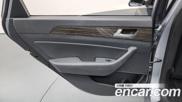 Hyundai Sonata 2015 — photo 15
