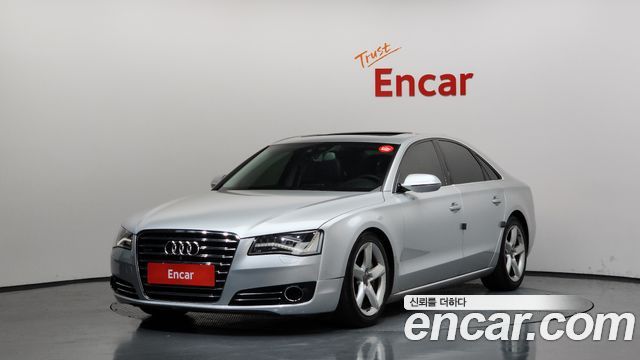 Audi A8 2013 — photo 1