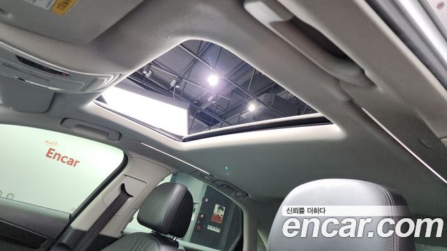Audi A8 2013 — photo 16