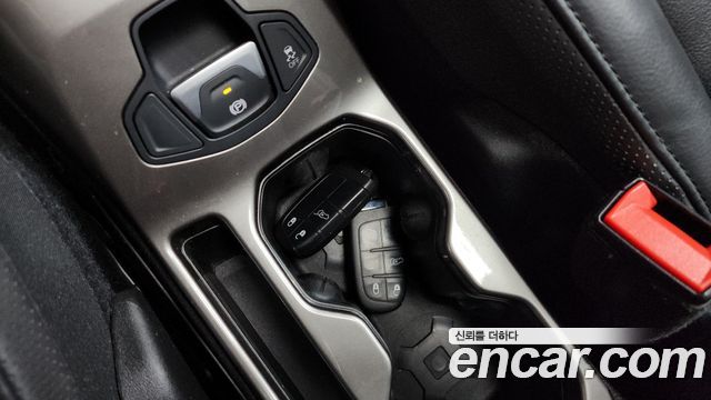 Jeep Renegade 2020 — photo 25
