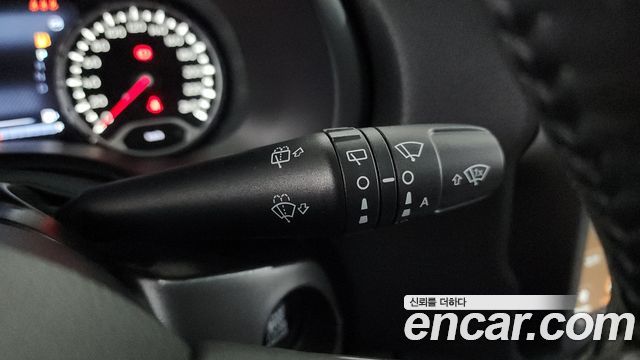 Jeep Renegade 2020 — photo 30