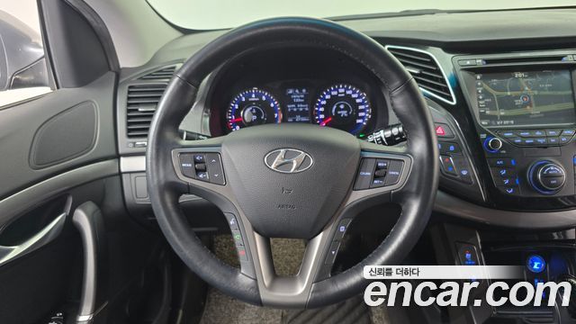 Hyundai i40 2016 — photo 13