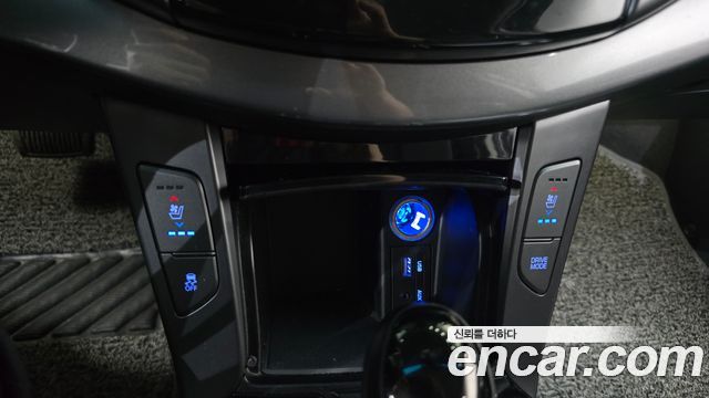 Hyundai i40 2016 — photo 18