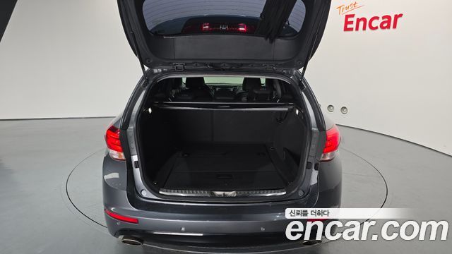 Hyundai i40 2016 — photo 20