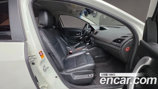 Renault Korea SM3 2011 — photo 10