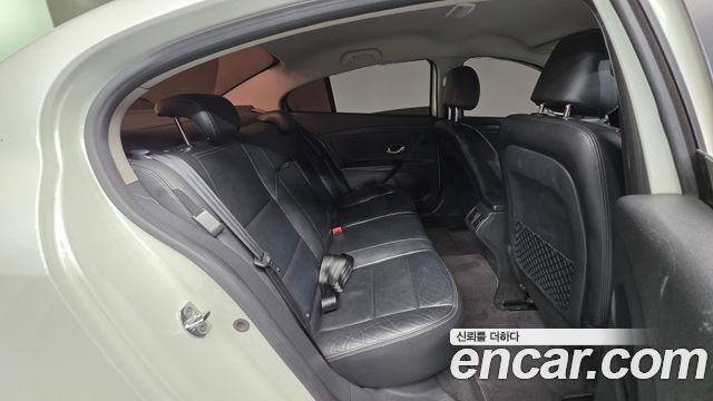 Renault Korea SM3 2011 — photo 19