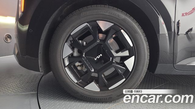 Kia Canival 2025 — photo 5