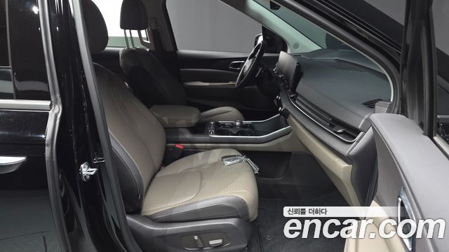 Kia Canival 2025 — photo 17