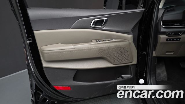 Kia Canival 2025 — photo 14